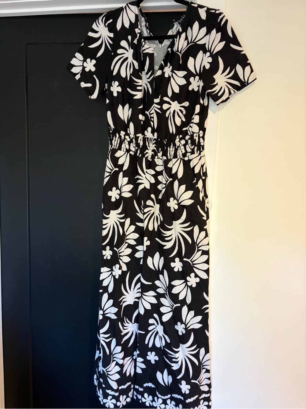 Nicole Miller Black and White Floral jumpsuit